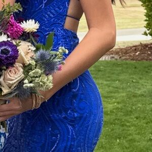 David's Bridal Vibrant Blue Prom Dress